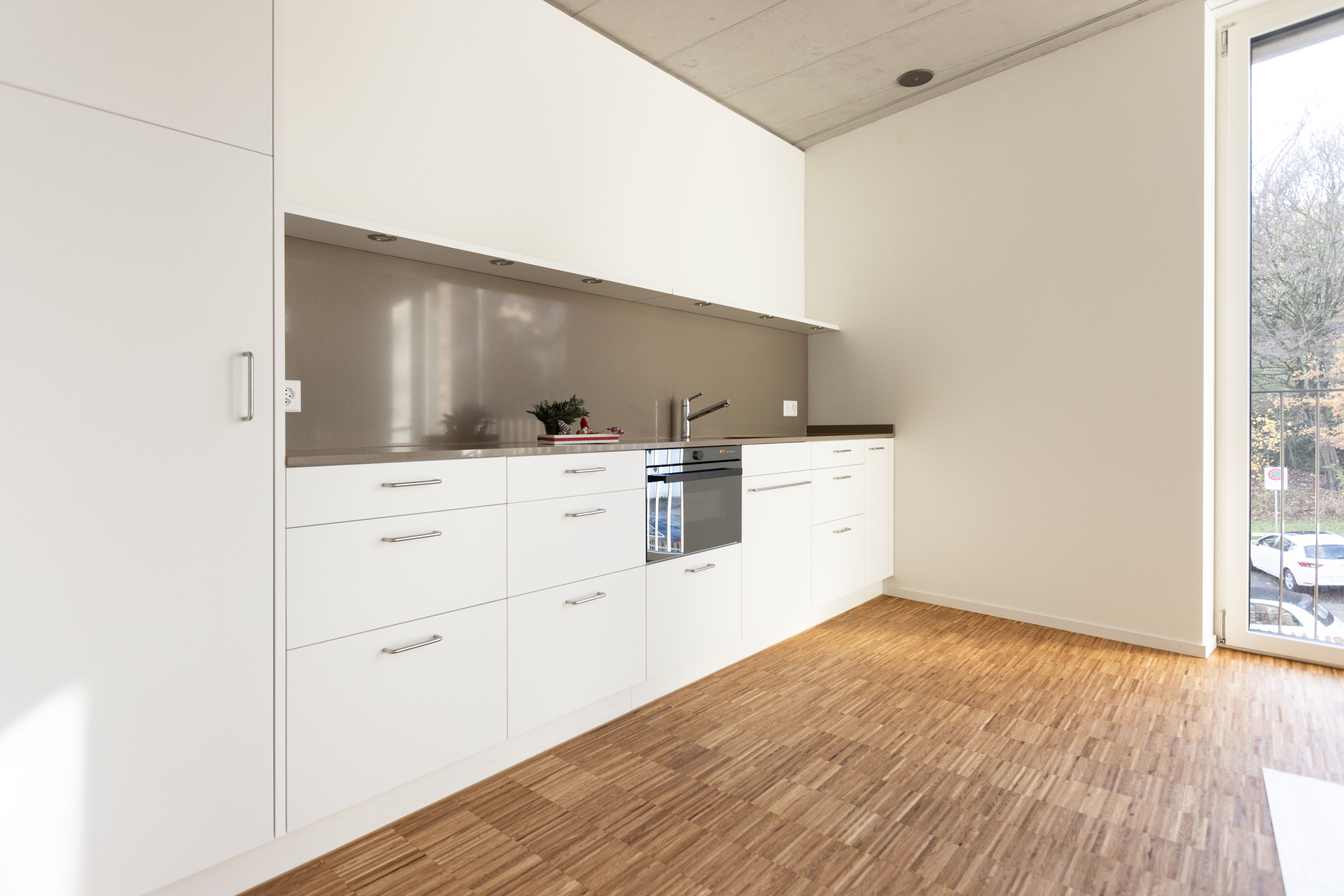 Die Küchen in den Wohnungen sind als offene Wohn- und Essbereiche konzipiert.