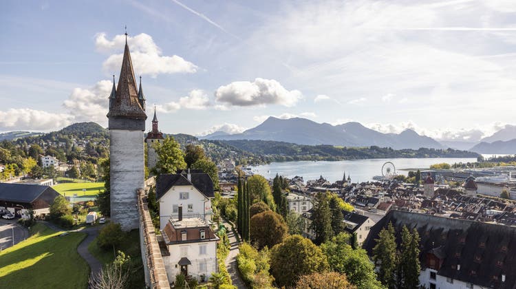2023 stimmt die Stadt Luzern über tiefere Steuern ab. (Bild: Patrick Hürlimann)