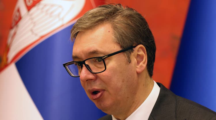 Der serbische Präsident Aleksandar Vucic soll den Generalstabschef an die Grenze zum Kosovo entsandt haben. (Keystone)