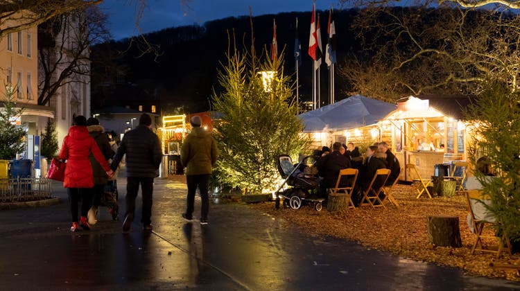 Der Weihnachtsmarkt «Winterzauber» konnte dieses Jahr ohne Coronarestriktionen durchgeführt werden. (Severin Bigler)