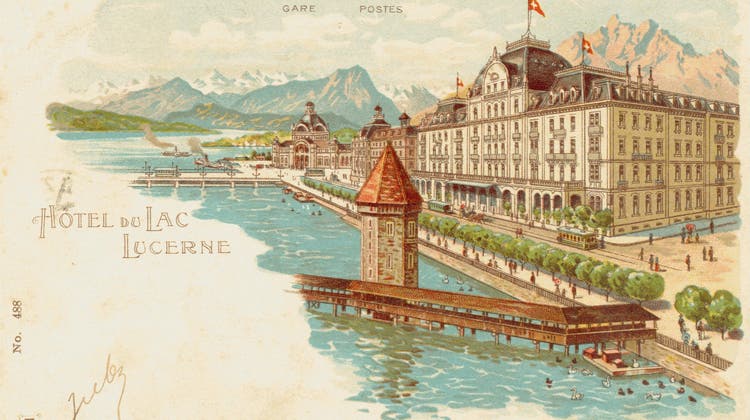 Ansichtskarte mit Fassade in Richtung Bahnhofstrasse und Kapellbrücke. (Bild: Stadtarchiv Luzern/F2a/Bahnhofstrasse 05.01:09)