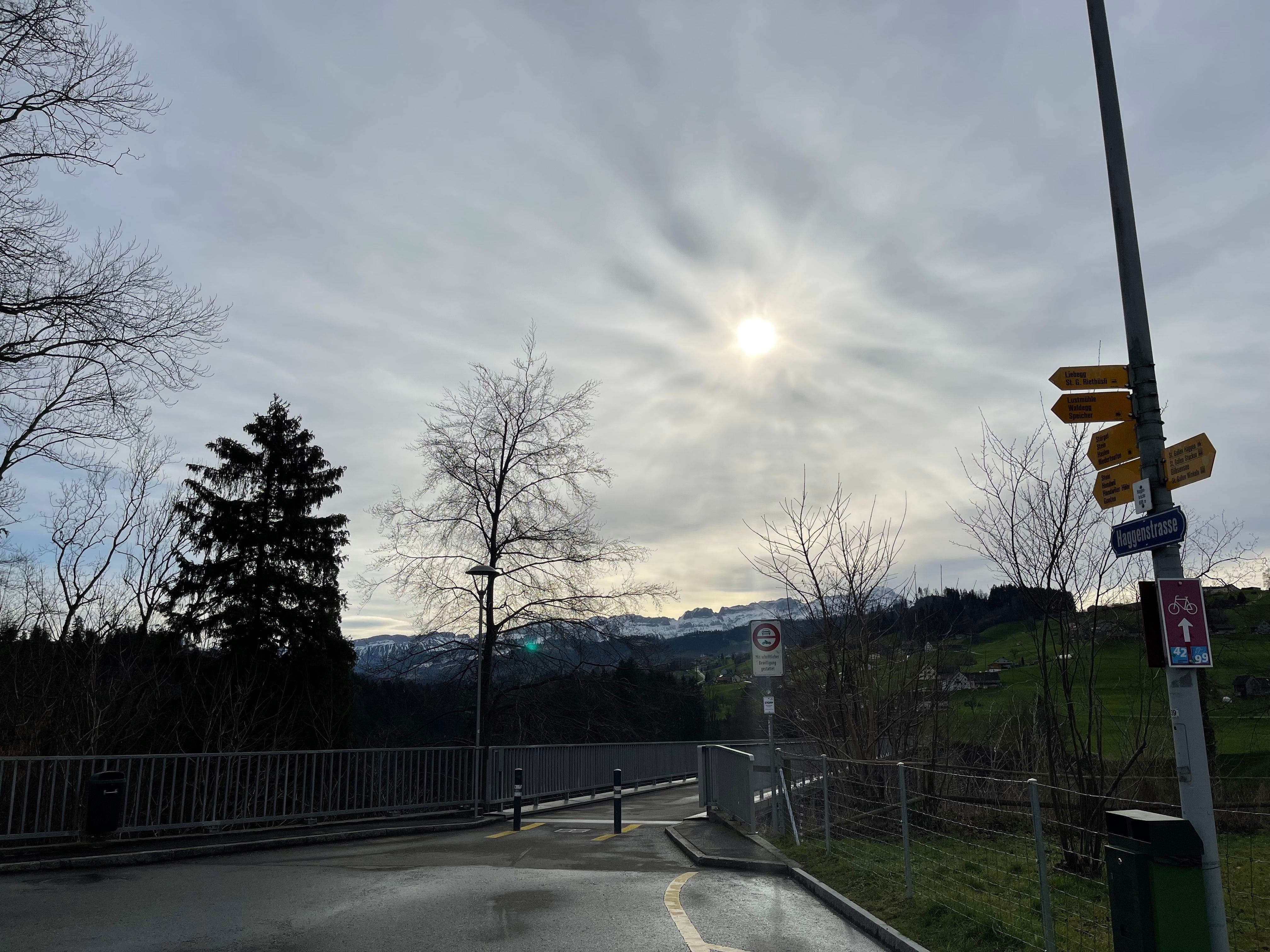 Die 355 Meter lange Haggenbrücke verbindet St.Gallen und Stein.