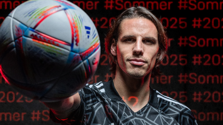 Mit Bayern München kann Yann Sommer nun auch in Deutschland und in Europa auf Titeljagd gehen. (Bayern München)