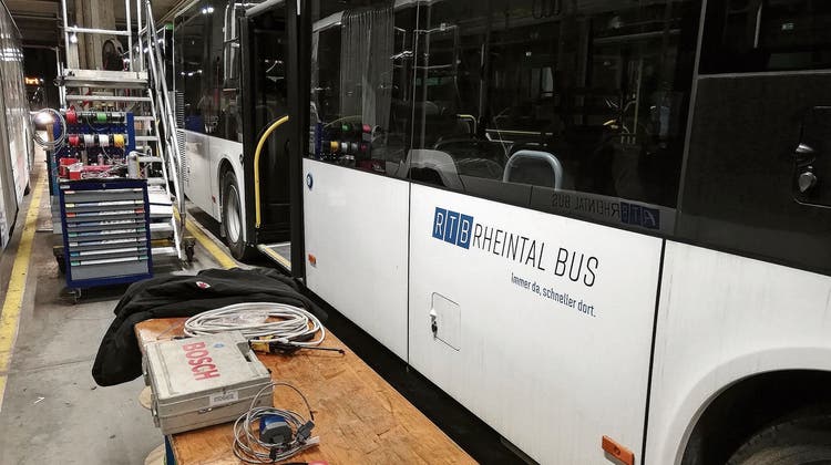 Busse aus Wien ersetzen wegen Totalsperre bis Oktober den Zug