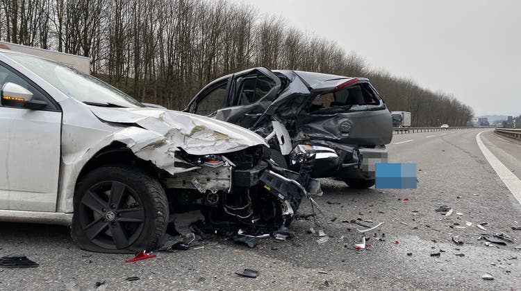 Der 66-jährige Opel-Fahrer wurde beim Unfall tödlich verletzt. (Kapo AG)