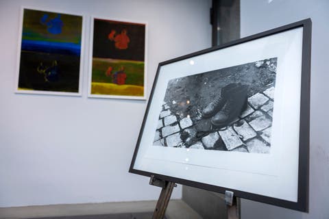 Zwischen Siebdruck und Fotografie.