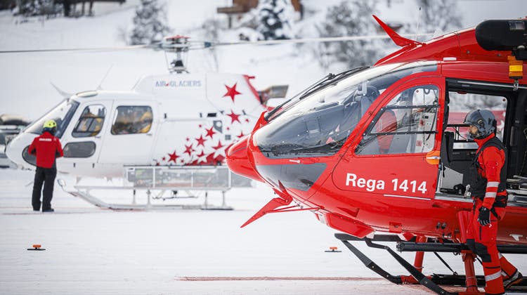 Air-Glaciers und Rega – beide wollen in der Walliser Luftrettung tätig sein. (Valentin Flauraud / Keystone)