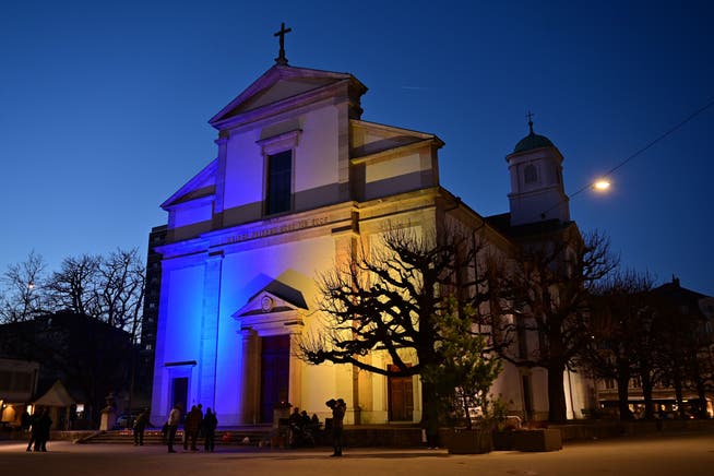 Von Ende Februar bis zum 7. März letzten Jahres leuchtet jeden Abend die Oltner Stadtkirche in den Farben der Ukraine. 