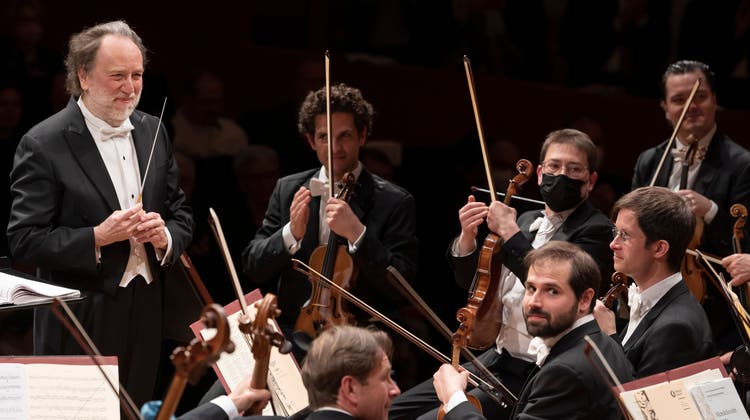 Zum 20-Jahr-Jubiläum prominente Auftritt am Frühjahrs- und Sommer-Festival: Das Lucerne Festival Orchestra unter der Leitung von Riccardo Chailly bei seinem letztjährigen Mendelssohn-Fest. (Priska Ketterer/Lucerne Festival (8. April 2022))