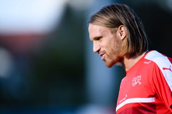 Schweizer Fussball-News - Neuer Torhüter für Lausanne-Sport – Hunziker mit  Kreuzbandriss - Sport - SRF