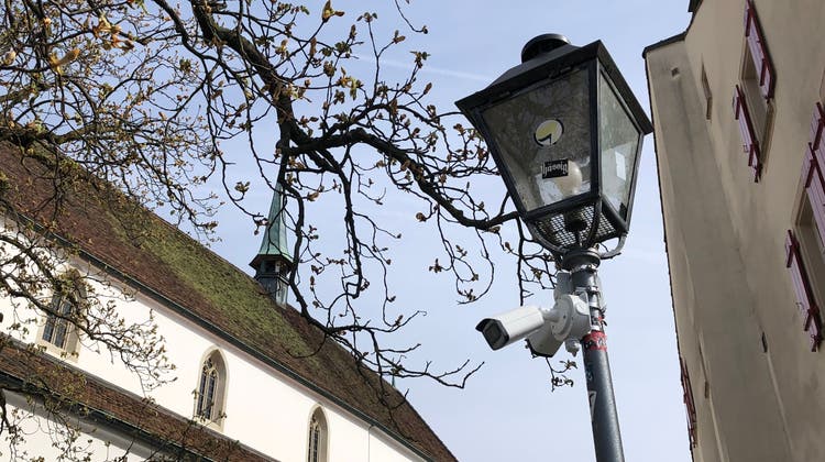In der Altstadt von Aarau werden nun der Kirchplatz und der Spittelgarten mit Überwachungskameras ausgerüstet. (Bild: Katja Schlegel)