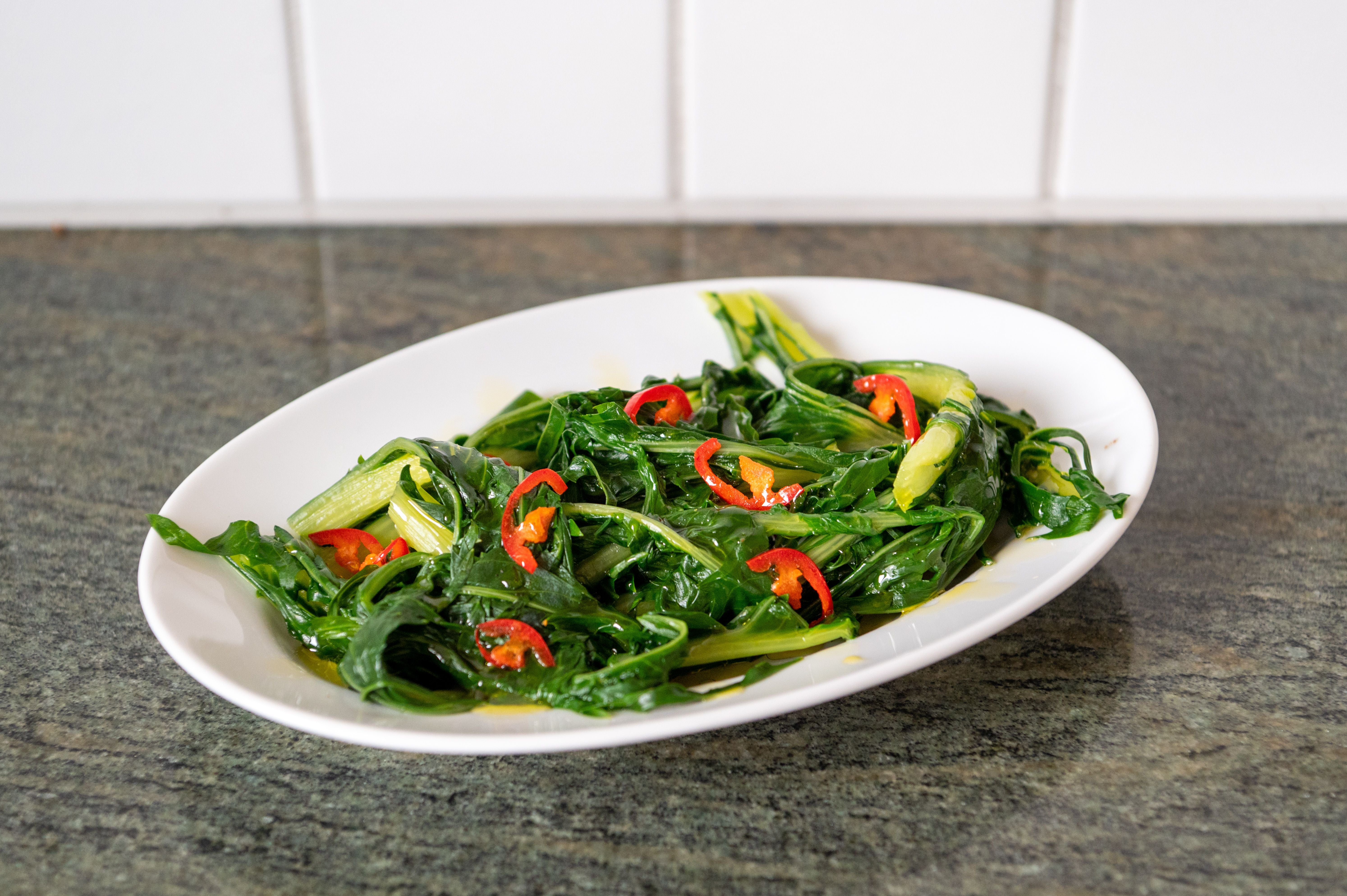 Catalogna: Rezept für Gemüse und Salat