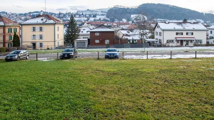 Die Tagesbetreuung sollte am ehemaligen Standort der Gärtnerei Ansorge neben dem Schulhaus Feldli entstehen. (Bild: Arthur Gamsa)