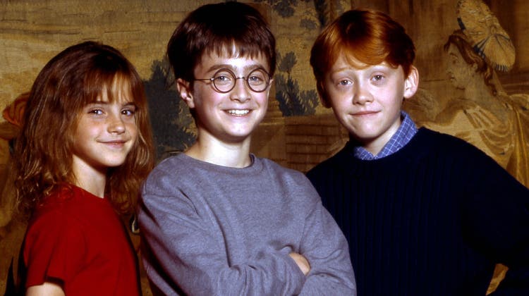 Die Kinohelden aus vergangenen Tagen (Emma Watson, Daniel Radcliffe, Rupert Grint) werden als Serie wiederbelebt. (www.imago-images.de)