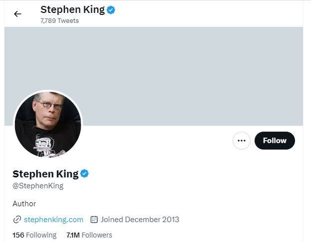 Author Stephen King still has a blue verification icon.