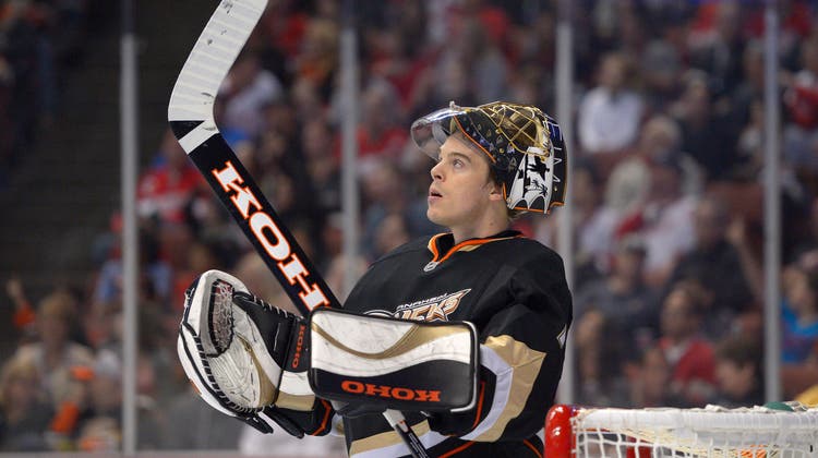 Der Appenzeller Jonas Hiller im März 2013 in einem NHL-Spiel mit den Anaheim Ducks. (Bild: Mark J. Terrill / AP)