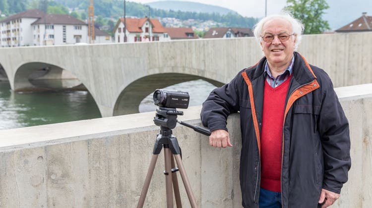 Georges Mühlethaler hat den Bau der neuen Kettenbrücke in Aarau dokumentiert. (Bild: Fabio Baranzini)