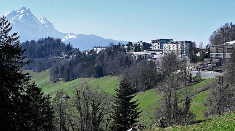 Hotel oder Ferienwohnung? Um den Status der Luxus-Suiten auf dem Bürgenstock streiten sich Bund und Kanton Nidwalden vor Bundesgericht. (Bild: Romano Cuonz)