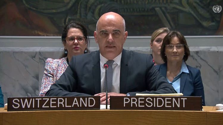 Bundespräsident Alain Berset eröffnet am Dienstag in New York die Sitzung des UNO-Sicherheitsrats. (Screenshot)