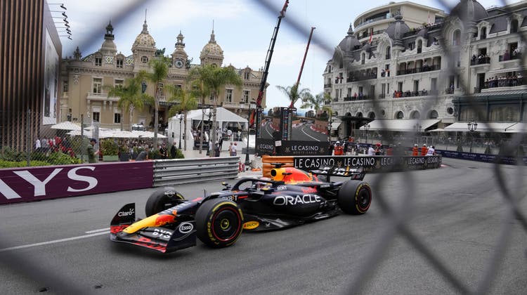 Max Verstappen gewinnt in Monaco souverän. (Luca Bruno / AP)
