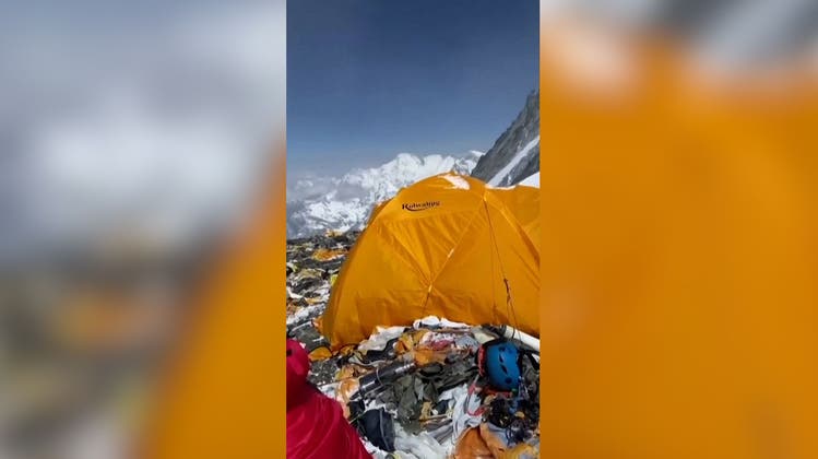 Höchster Abfallberg der Welt: Der Mount Everest wird zugemüllt