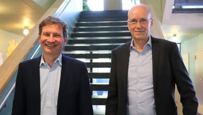 CEO Eugen Pfiffner und Verwaltungsratspräsident Martin Sacher (r.) blicken auf ein intensives Jahr zurück. (Bild: Maja Reznicek)