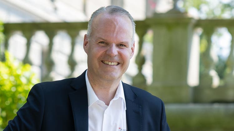 Stephan Schleiss ist der Präsident des Organisationskomitees für das eidgenössische Jodlerfest 2023 in Zug. Er ist auch bekannt als Bildungs- und Kulturdirektor des Kantons Zug. (Bild: Matthias Jurt (Zug, 2. 6. 2023))