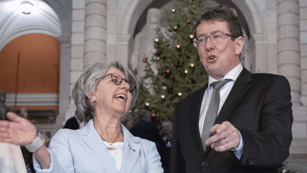 Der Polit-Mechaniker erklärt – Satire aus dem Bundeshaus