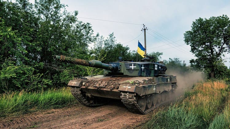 Ein Leopard-2-Panzer der ukrainischen Armee an der Front bei Saporischja. (Bild: Telegram)