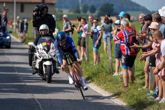 Stefan Küng gewann die erste Etappe der diesjährigen Tour de Suisse. 