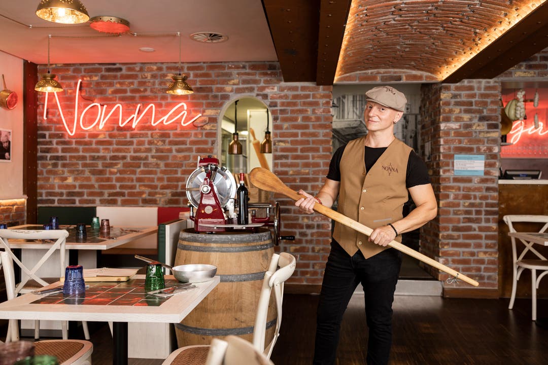 Aarau, 3. August: Vor genau einem Jahr hat Ilario Ninni an der Pelzgasse in Aarau sein erstes Restaurant eröffnet, die Pizzeria Ninni. Nur zehn Monate später folgte das «Nonna» an der Laurenzentorgasse.