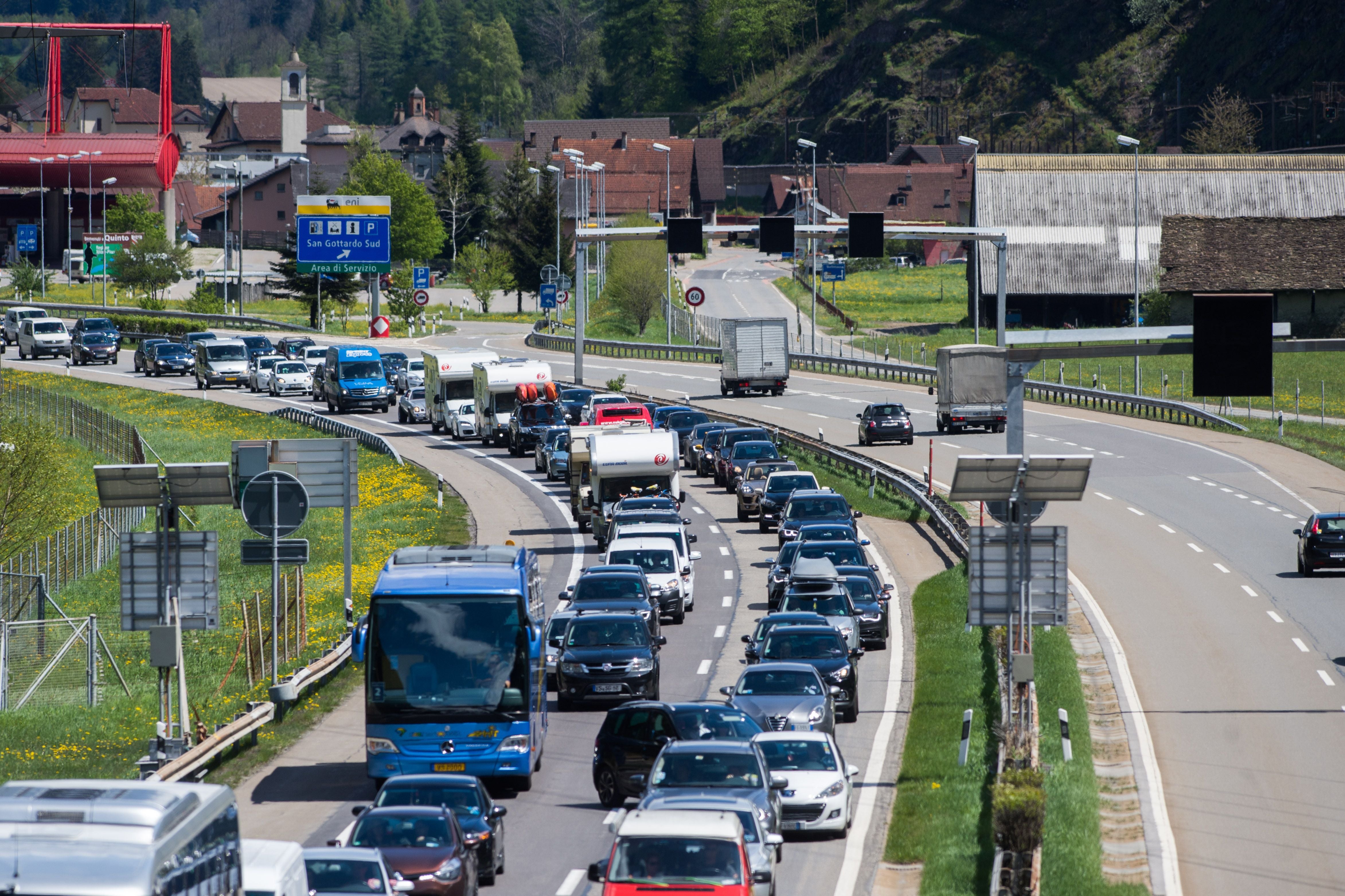 Stau Am Gotthard: Aktuelle Verkehrslage Live