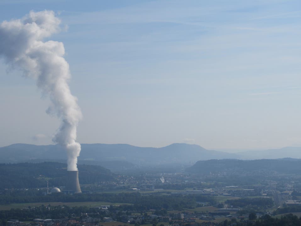 Das Sälischlössli bietet einen tollen Ausblick - und das Kernkraftwerk Gösgen ist unübersehbarer Orientierungspunkt. 