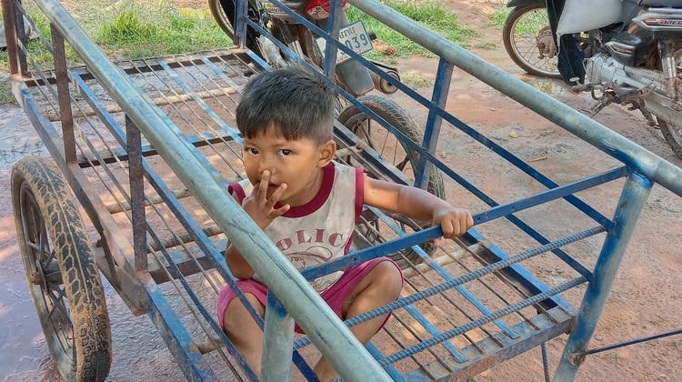 In Kambodscha ist die Kindersterblichkeitsrate besonders hoch. (Bild: zvg)