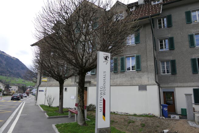 Im Wohnhaus Mettenweg in Stans werden derzeit geflüchtete Personen untergebracht.