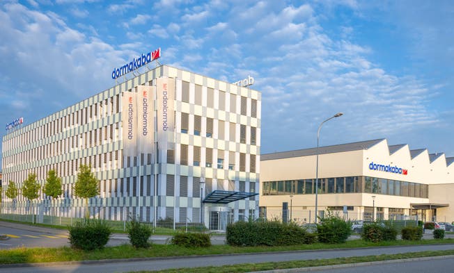 Dormakaba's headquarters in Rümlang ZH, right next to Zurich Airport.