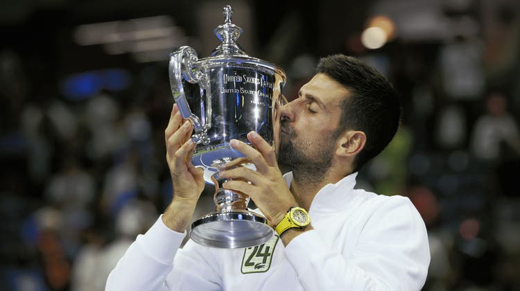 Novak Djokovic hat die US Open in New York gewonnen und mit seinem 24. Grand-Slam-Titel das nächste Kapitel Sportgeschichte geschrieben. (Bild: Cj Gunther / EPA)