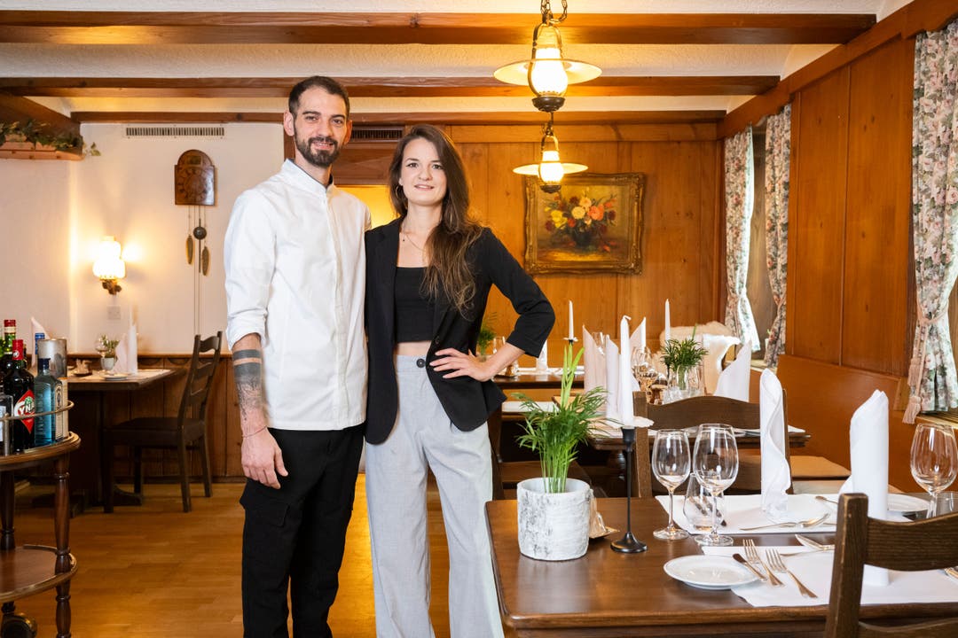 Würenlos, 15. September: Das Restaurant Rössli in Würenlos feiert seine Neueröffnung mit dem neuen Wirtepaar Lisa Grossmann und Hugo Gomes. Das junge Paar möchte an die Tradition des Rössli anknüpfen, aber auch Neues bieten. 