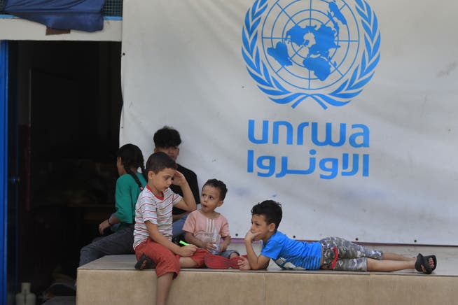 Palästinensische Kinder im Hinterhof einer Schule des UNO-Hilfswerks UNRWA.