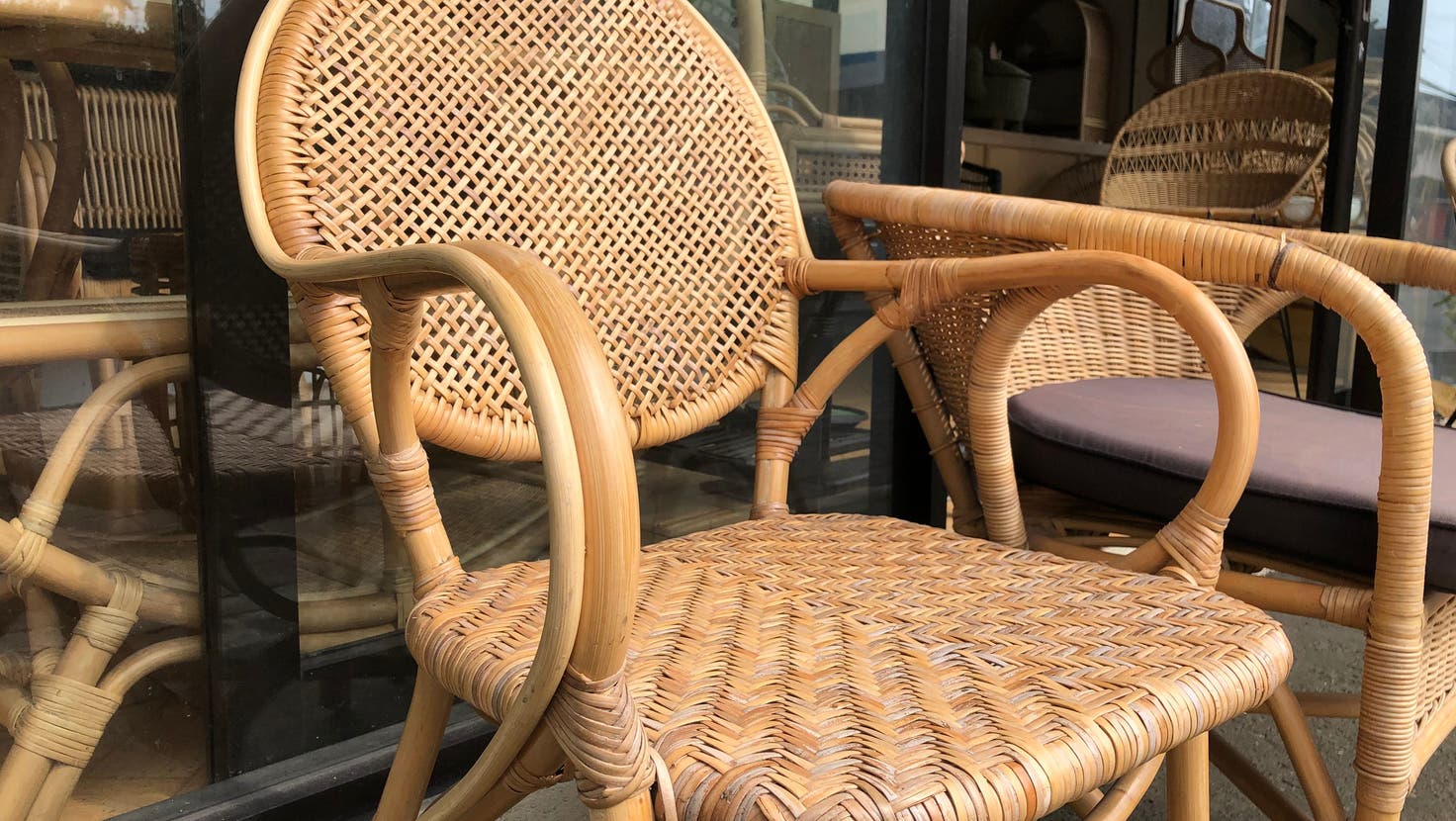 Der Stuhl war aus Rattangeflecht gefertigt. (Bild: Getty)