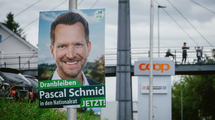 Obwohl die SVP Thurgau über 200'000 Franken Budget hat, kommt Spitzenkandidat Pascal Schmid selbst für seine Plakate auf. (Bild: Benjamin Manser)