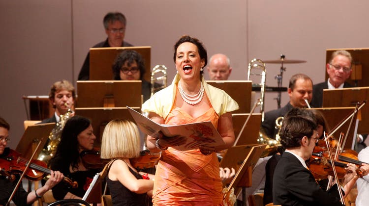 Barbara Buhofer am Konzert des Stadtorchesters Grenchen im Jahr 2012. (Archivbild: Hanspeter Bärtschi)