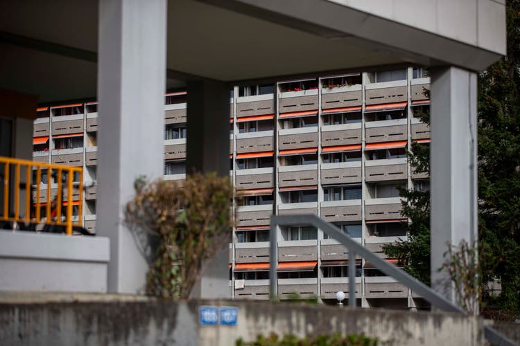 Die Scheibenhäuser in Inwil bei Baar sind typische Bauzeugen der Nachkriegszeit.