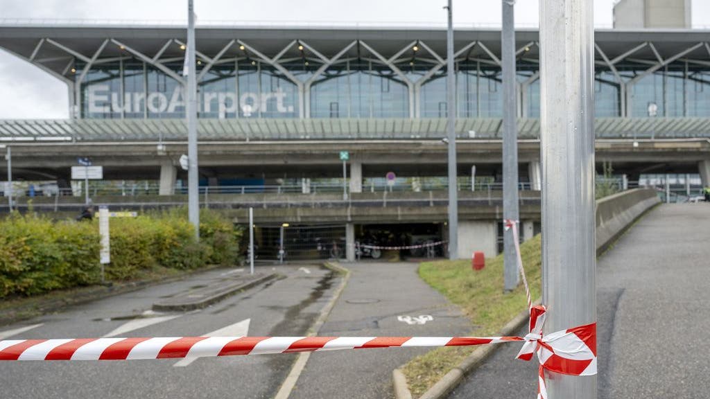 L’EuroAirport Bâle-Mühlhausen fermé en raison d’une nouvelle alerte à la bombe
