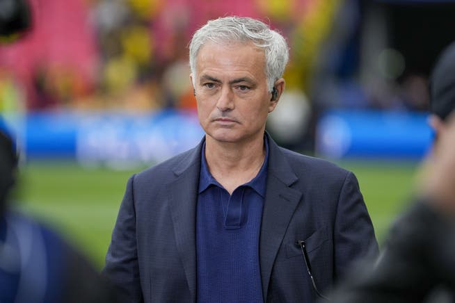Jose Mourinhos Wechsel in die Türkei ist nun fix. 
