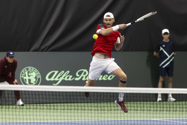 Jérôme Kym estreou-se pela Suíça na Copa Davis aos 15 anos. Seis anos depois, ele se prepara para se tornar o suíço mais bem classificado.