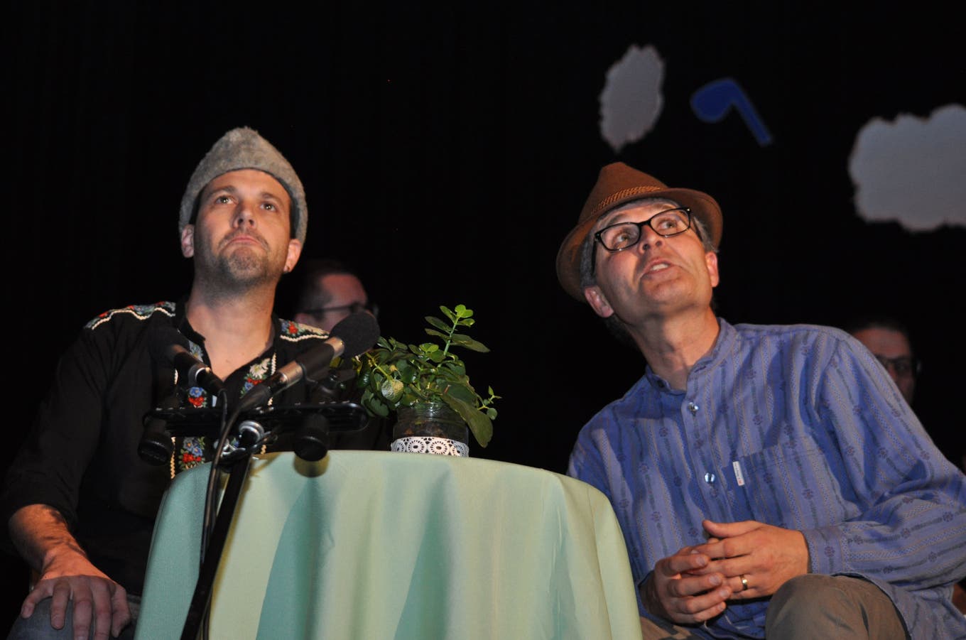 Adrian Eberle und Stefan Wick führten als Wetterschmöcker durch das Programm.