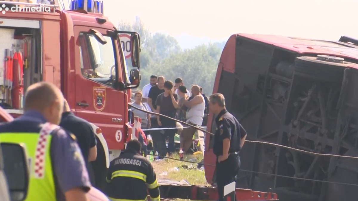 Fahrer eingeschlafen: Zehn Tote bei Busunfall in Kroatien
