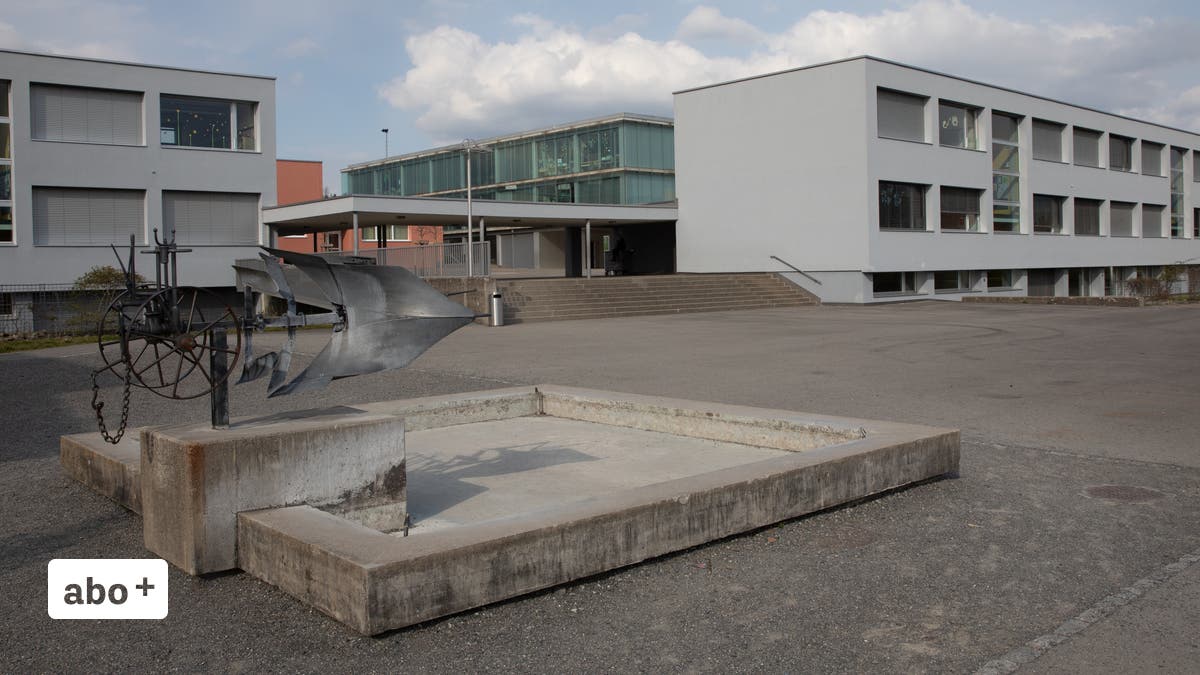 Covid-19 - Schule Steinhausen ist Grund für Spucktests an Unterstufen
