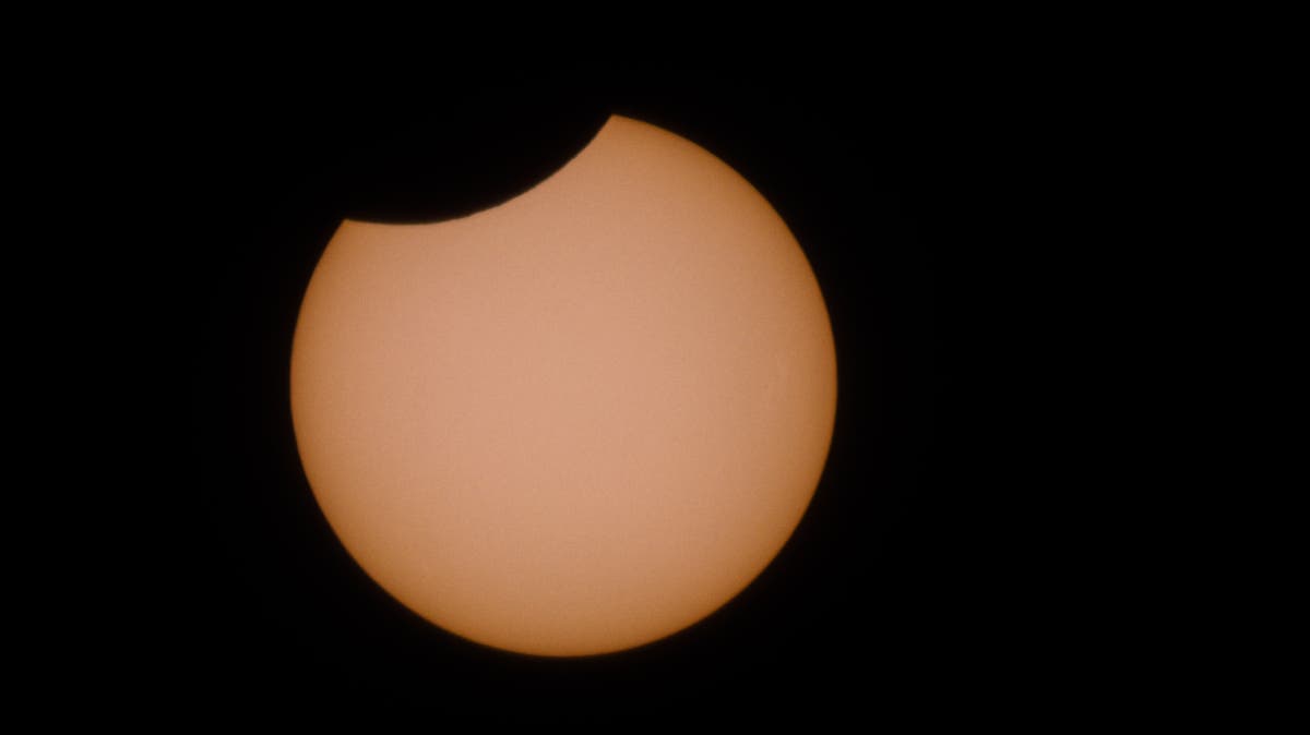 Die partielle Sonnenfinsternis im Zeitraffer